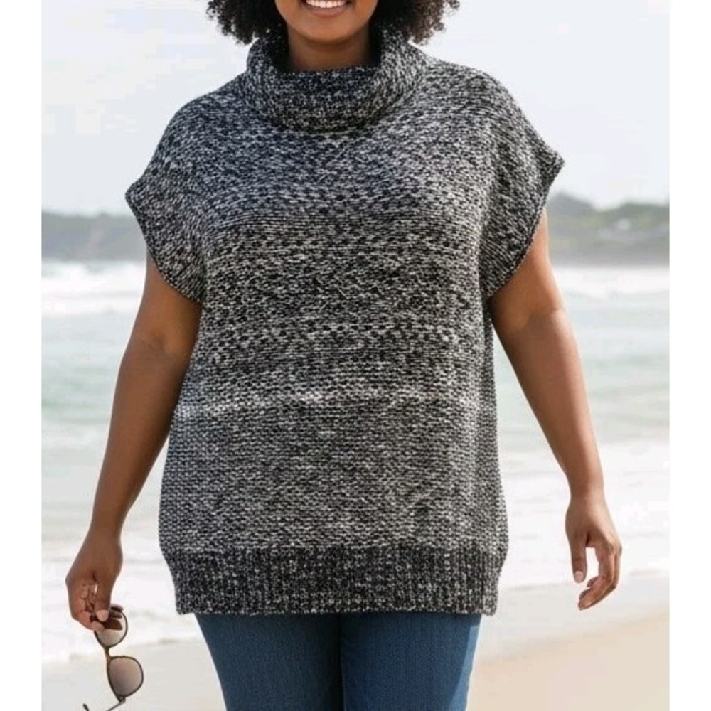 Mossimo Cowl Neck Sweater Vest - Medium